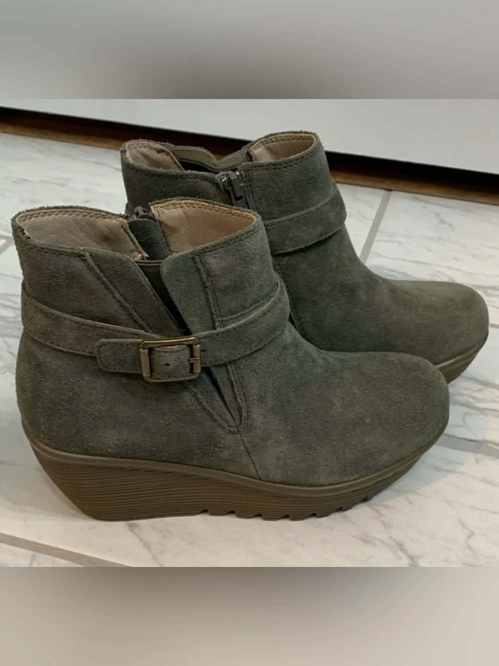 💙Skechers Wedge Ankle Boots